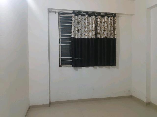 3 BHK Apartment in Jodhpur for rent Ahmedabad. The reference number is 20581475