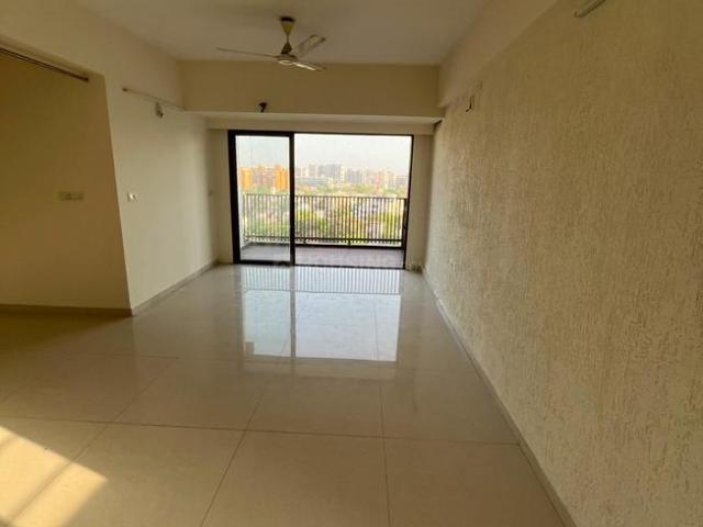 3 BHK Apartment in Jodhpur for rent Ahmedabad. The reference number is 20631091