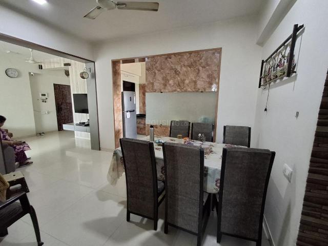 3 BHK Apartment in Jodhpur for resale Ahmedabad. The reference number is 20131871