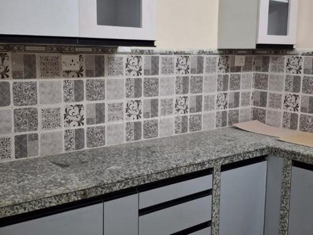 3 BHK Apartment in Jodhpur Park for rent Kolkata. The reference number is 21029533