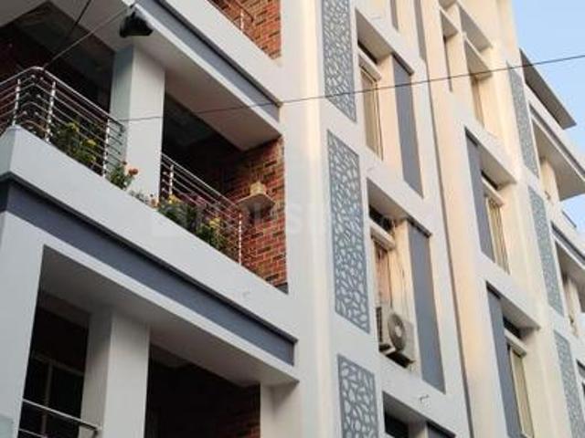 3 BHK Apartment in Jodhpur Park for resale Kolkata. The reference number is 20101586