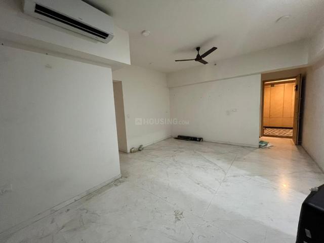 3 BHK Apartment in Jogeshwari West for rent Mumbai. The reference number is 18619584