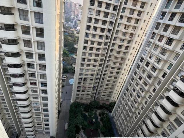3 BHK Apartment in Jogeshwari West for rent Mumbai. The reference number is 21117506