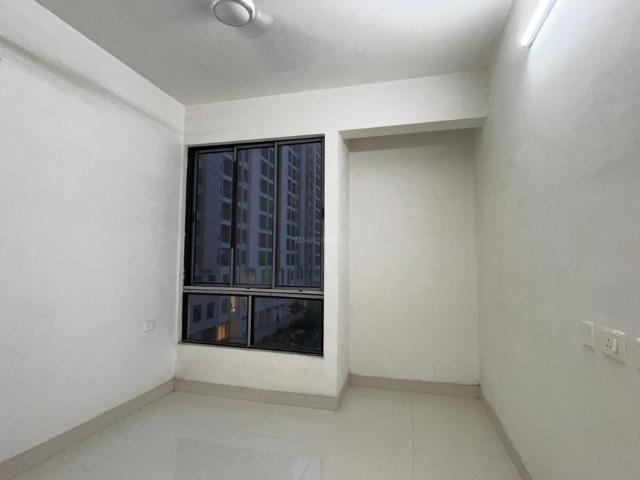 3 BHK Apartment in Joka for rent Kolkata. The reference number is 21153952