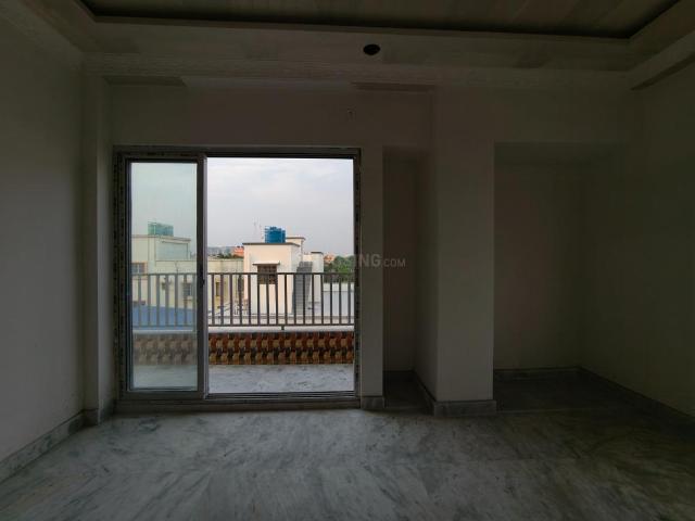 3 BHK Apartment in Joka for resale Kolkata. The reference number is 19905811