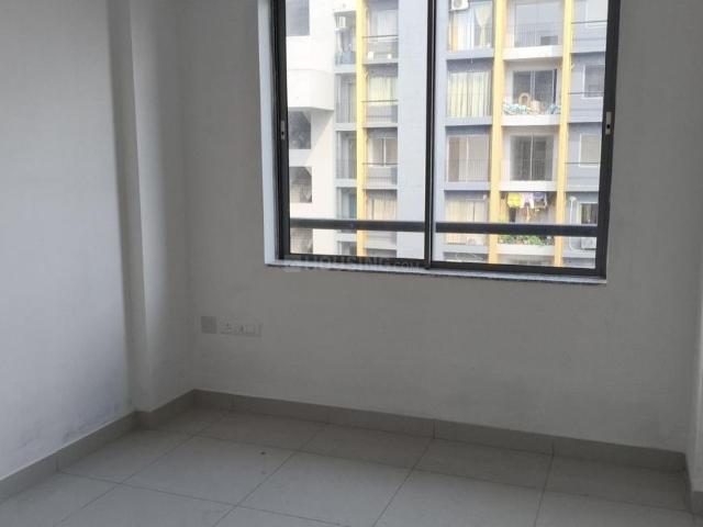 3 BHK Apartment in Joka for resale Kolkata. The reference number is 21083163