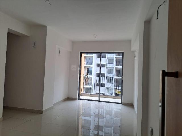 3 BHK Apartment in Joka for resale Kolkata. The reference number is 21206687