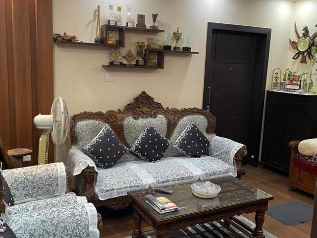 3 BHK Apartment in Joka for resale Kolkata. The reference number is 21206756