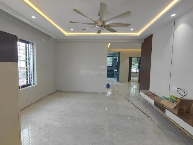 3 BHK Apartment in Jayanagar for rent Bengaluru. The reference number is 21285040