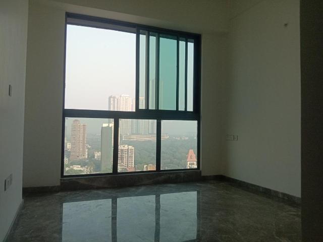 3 BHK Apartment in Jacob Circle for resale Mumbai. The reference number is 19572377