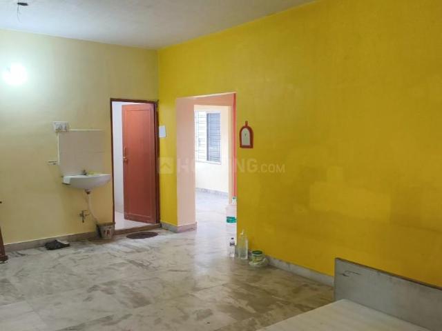3 BHK Apartment in Jadavpur for rent Kolkata. The reference number is 12381122