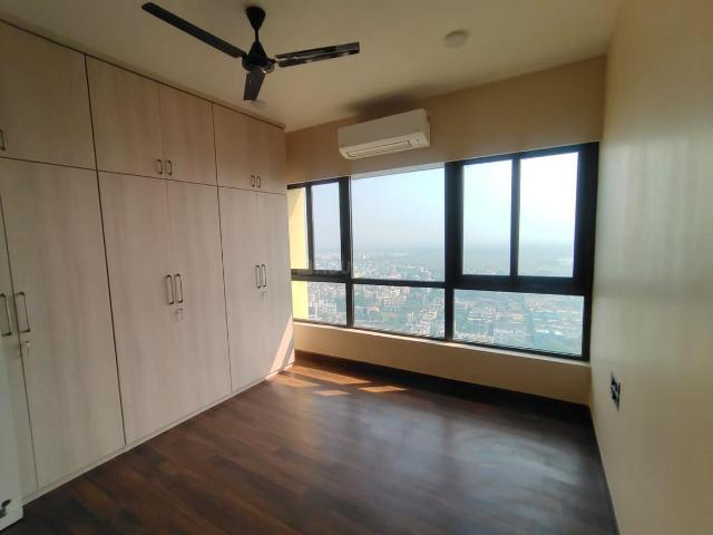 3 BHK Apartment in Jadavpur for rent Kolkata. The reference number is 20356335