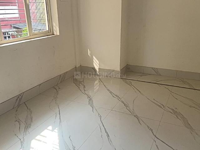 3 BHK Apartment in Dhakuria for resale Kolkata. The reference number is 19426035