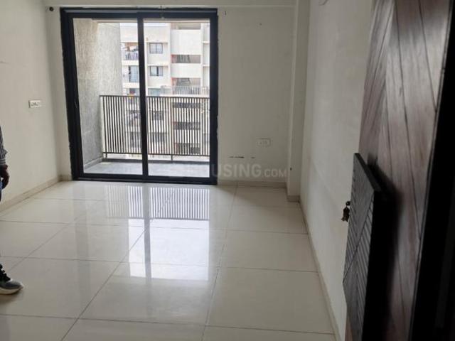 3 BHK Apartment in Jagatpur for rent Ahmedabad. The reference number is 18756674