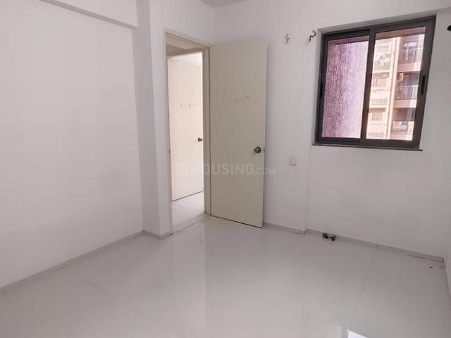 3 BHK Apartment in Jagatpur for rent Ahmedabad. The reference number is 19731359
