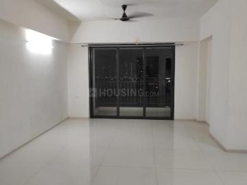 3 BHK Apartment in Jagatpur for rent Ahmedabad. The reference number is 20075727
