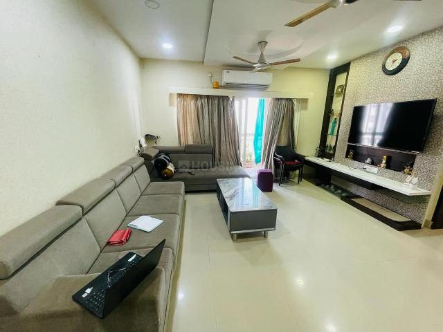3 BHK Apartment in Jagatpur for rent Ahmedabad. The reference number is 20105924