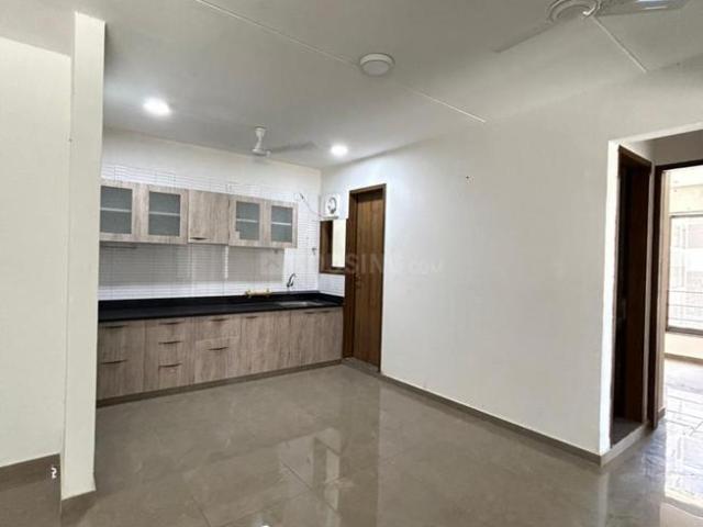 3 BHK Apartment in Jagatpur for rent Ahmedabad. The reference number is 20891229
