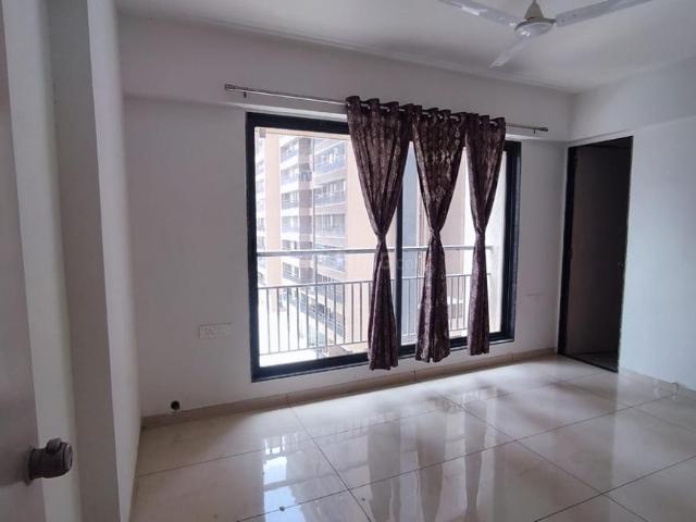 3 BHK Apartment in Jagatpur for rent Ahmedabad. The reference number is 20975889
