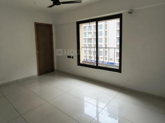 3 BHK Apartment in Jagatpur for rent Ahmedabad. The reference number is 21119916