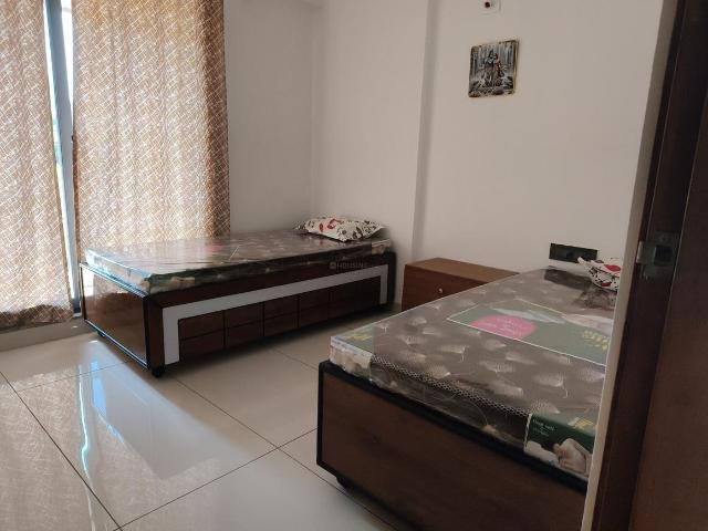 3 BHK Apartment in Jagatpur for rent Ahmedabad. The reference number is 21141601