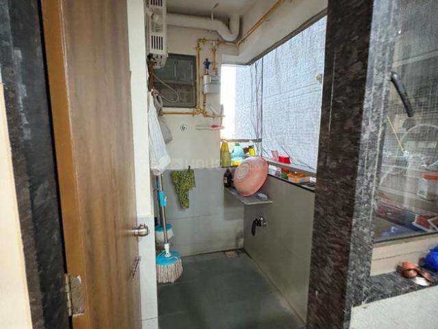 3 BHK Apartment in Jagatpur for resale Ahmedabad. The reference number is 20488245