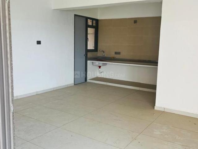 3 BHK Apartment in Jagatpur for resale Ahmedabad. The reference number is 20732539