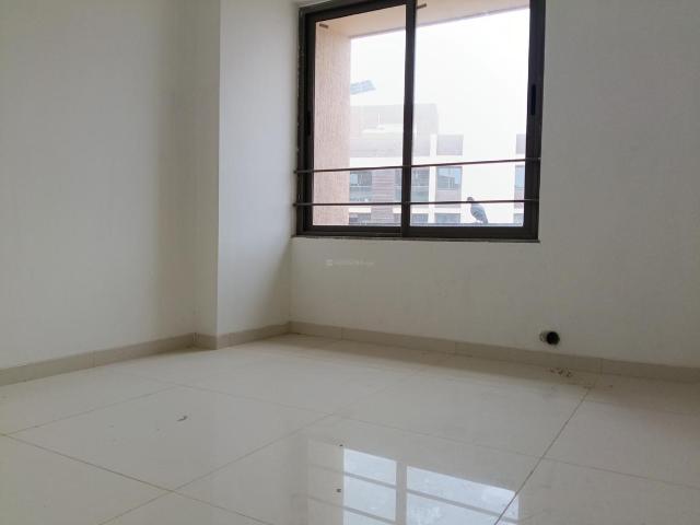3 BHK Apartment in Jagatpur for resale Ahmedabad. The reference number is 20859792