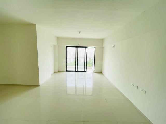 3 BHK Apartment in Jagatpur for resale Ahmedabad. The reference number is 20955018