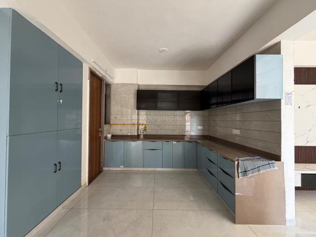 3 BHK Apartment in Jagatpur for resale Ahmedabad. The reference number is 21283023