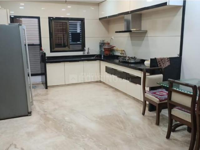 3 BHK Apartment in Jahangir Pura for rent Surat. The reference number is 19402344