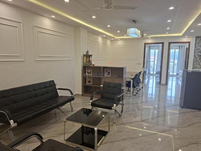 3 BHK Apartment in Jakhan for rent Dehradun. The reference number is 20211795