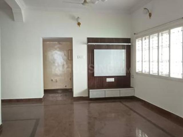 3 BHK Apartment in JP Nagar for rent Bengaluru. The reference number is 19135133