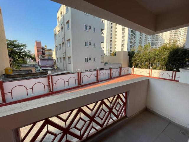 3 BHK Apartment in JP Nagar for resale Bengaluru. The reference number is 20840764