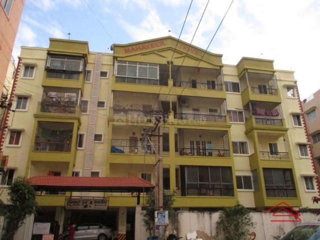 3 BHK Apartment in JP Nagar for resale Bengaluru. The reference number is 9059409