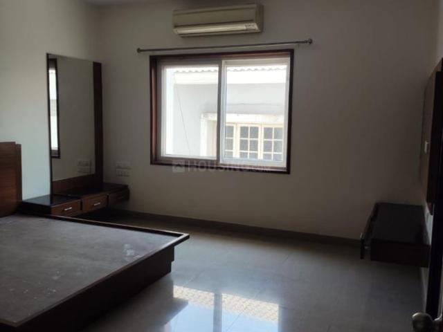 3 BHK Apartment in Jubilee Hills for rent Hyderabad. The reference number is 20182367