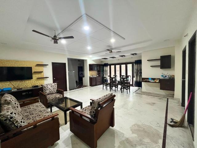 3 BHK Apartment in Jubilee Hills for rent Hyderabad. The reference number is 21029927