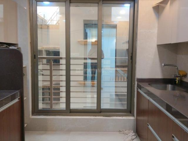 3 BHK Apartment in Juhu for rent Mumbai. The reference number is 18442336