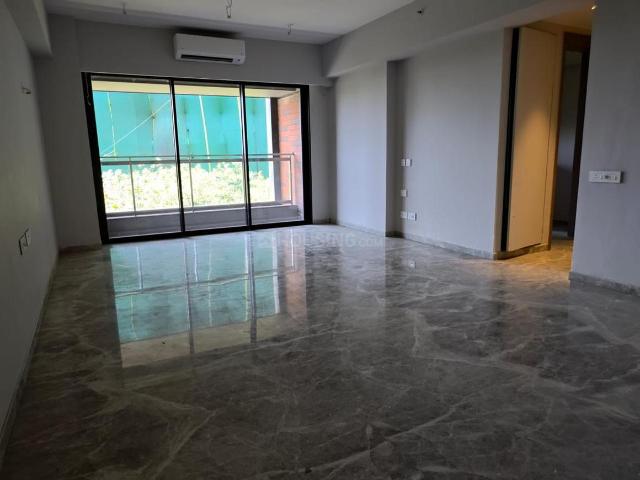 3 BHK Apartment in Juhu for rent Mumbai. The reference number is 20787884