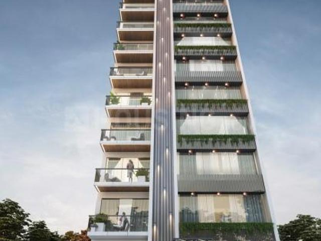 3 BHK Apartment in Juhu for resale Mumbai. The reference number is 20840713