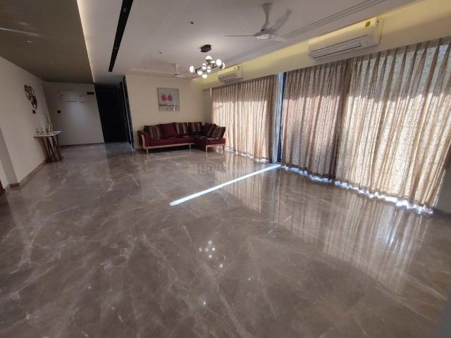 3 BHK Apartment in Juhu for resale Mumbai. The reference number is 21125710
