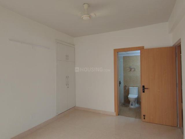 3 BHK Apartment in Omicron I for rent Greater Noida. The reference number is 20832631