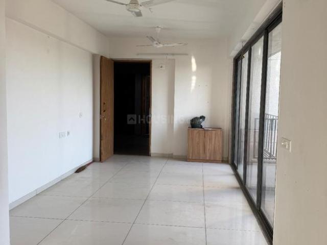 3 BHK Apartment in Ognaj for rent Ahmedabad. The reference number is 20008046