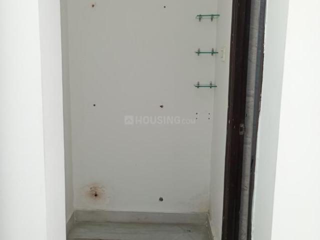 3 BHK Apartment in Osman Nagar for rent Hyderabad. The reference number is 21165730