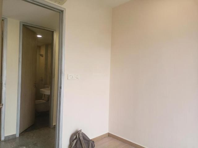 3 BHK Apartment in Lower Parel for rent Mumbai. The reference number is 18843567