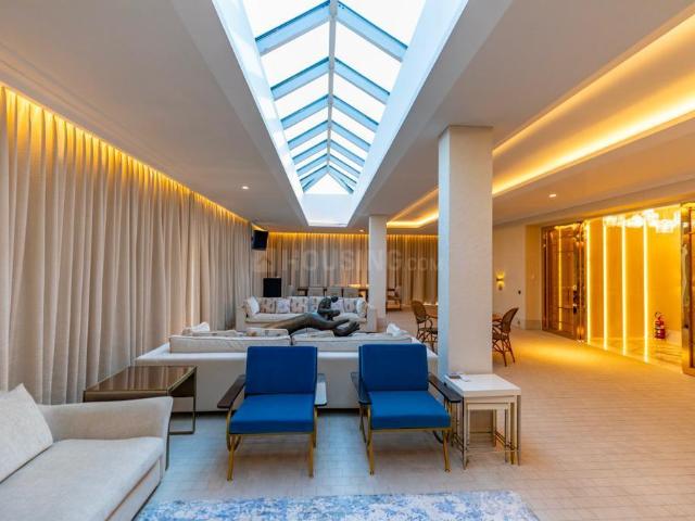 3 BHK Apartment in Lower Parel for rent Mumbai. The reference number is 19312167