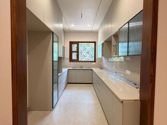 3 BHK Apartment in Lohgarh for rent Zirakpur. The reference number is 20558296