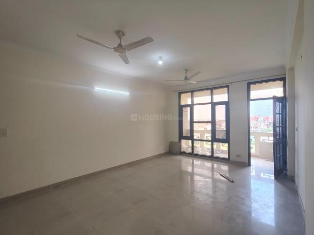 3 BHK Apartment in Lohgarh for rent Zirakpur. The reference number is 21015631