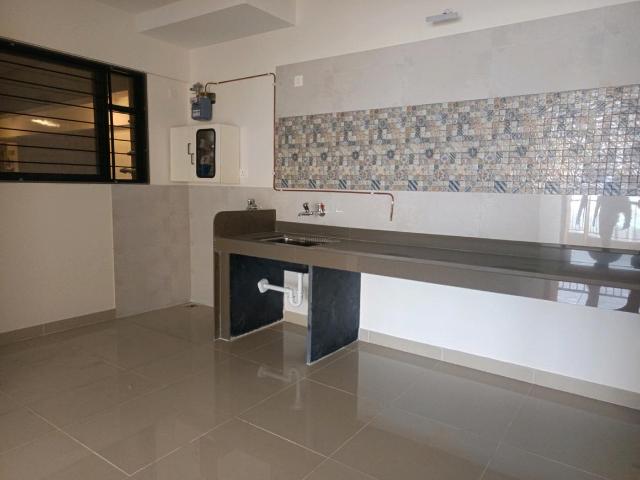 3 BHK Apartment in Loni Kalbhor for resale Pune. The reference number is 18834027