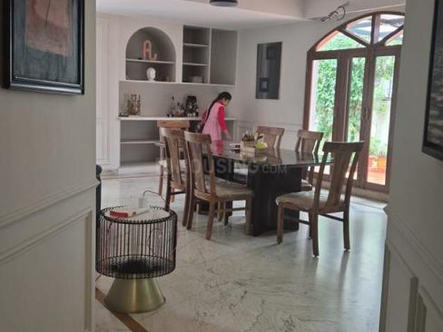 3 BHK Apartment in Lavelle Road for rent Bengaluru. The reference number is 21311768